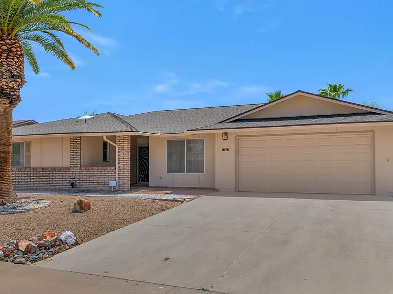 17227 N Country Club Dr — Photo 27