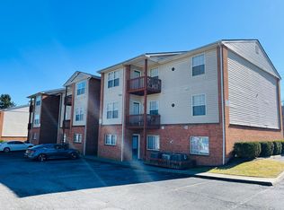 1110 Calhoun St APT N, Radford, VA 24141
