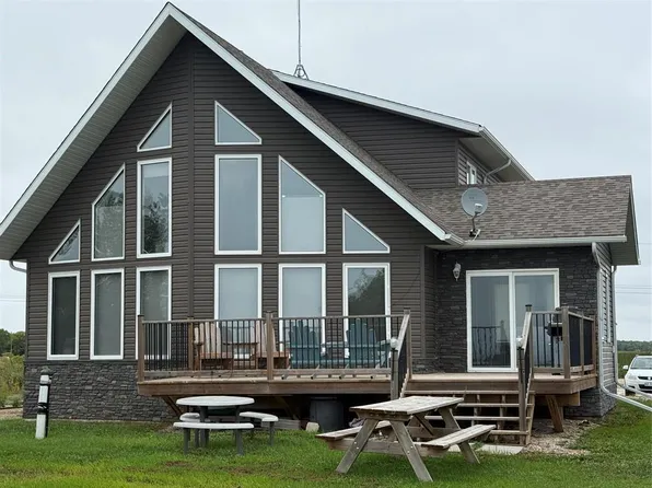 197 Sugar Point Trl, Lundar, MB R0C 1Y0
