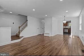 2nd image of 12 Pearl Dr