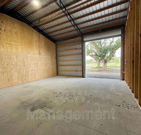 625 E County Road 44 — Photo 1