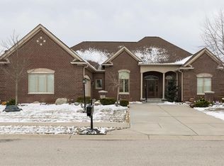 1983 Barrel Racer Ln, Carmel, IN 46032