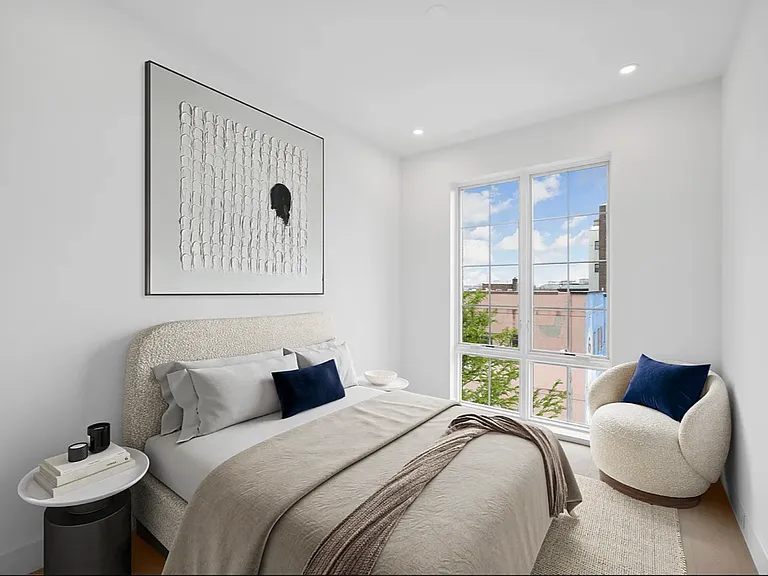 1073 Willoughby Ave #4A — Photo 5