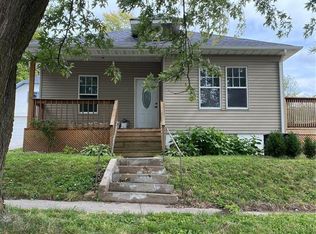 512 N Hawkins Ave, Hannibal, MO 63401