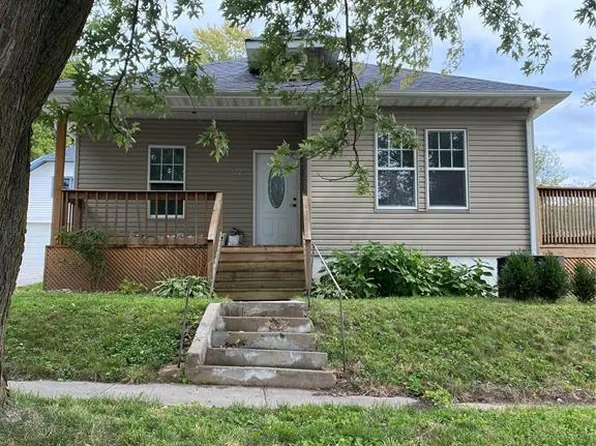 512 N Hawkins Ave, Hannibal, MO 63401