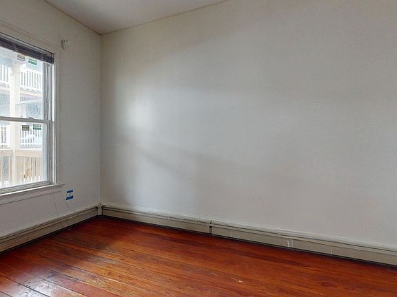 5th image of 19 Newport St Floor 2