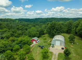 26374 Price Strong Rd, Vinton, OH 45686