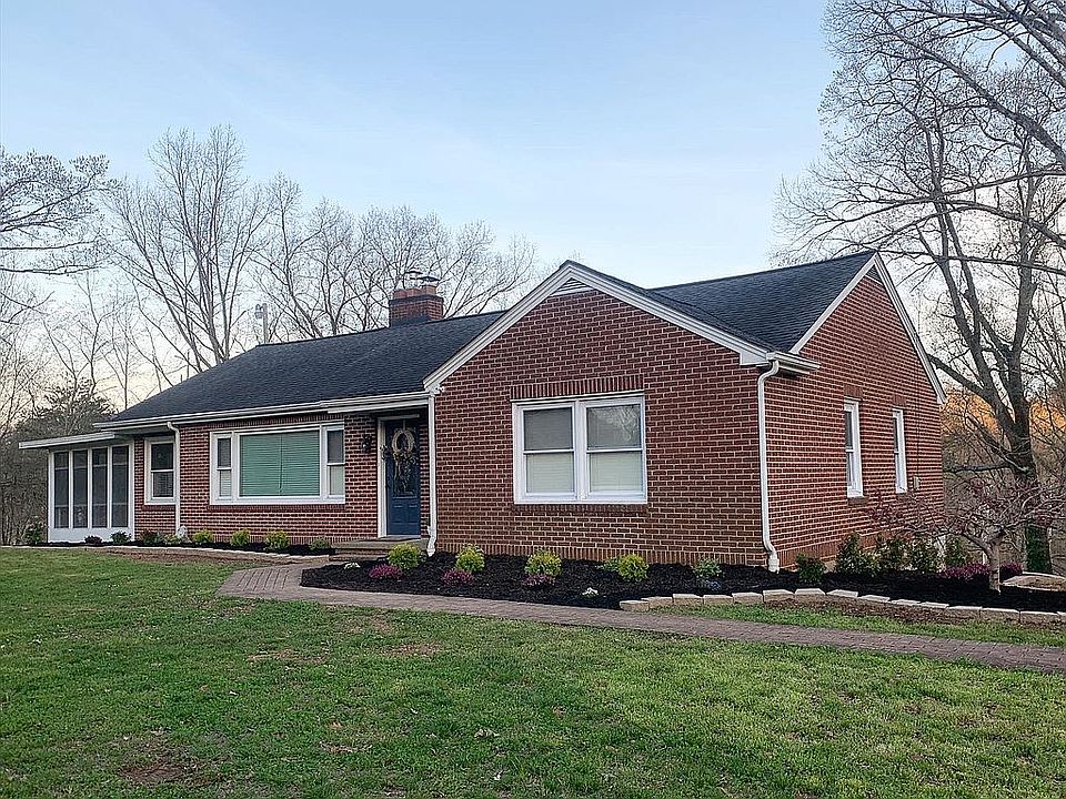 1st image of 156 Pecan St