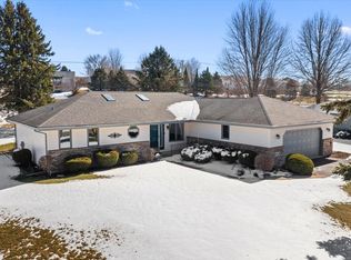 6629 Swansdown Rd, Loves Park, IL 61111