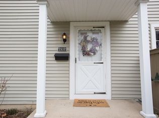 2633 Fenwick Ct, Ann Arbor, MI 48104