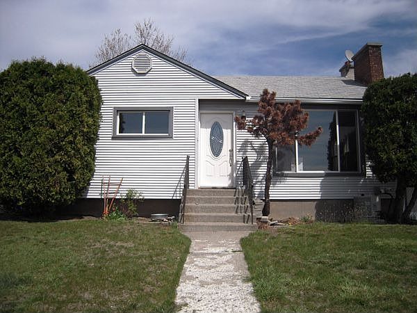 1st image of 323 E Garland Ave