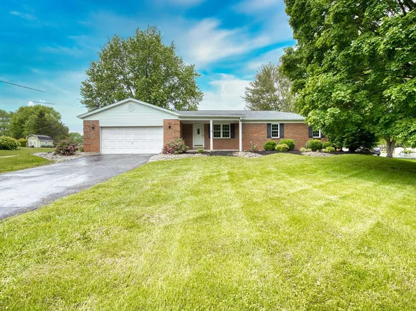 2010 Big Apple Dr, Batavia, OH 45103