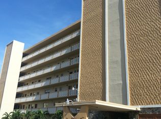 14TH Ave, Hallandale, FL 33009
