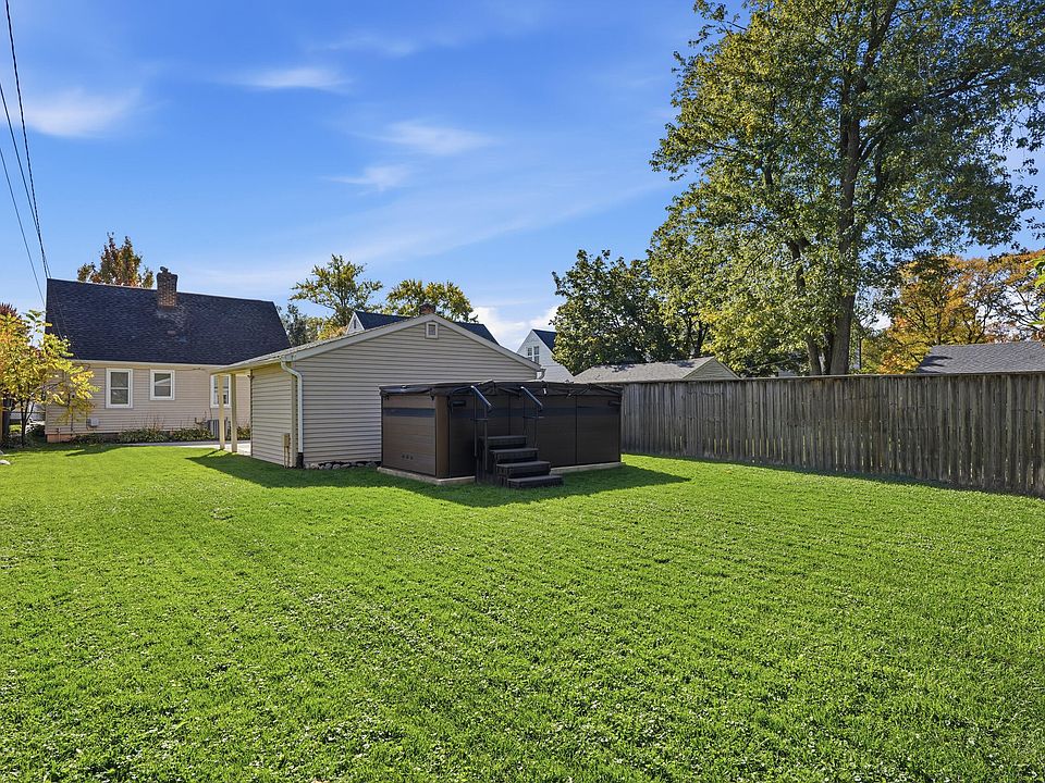 1875 Haynes St, photo 29
