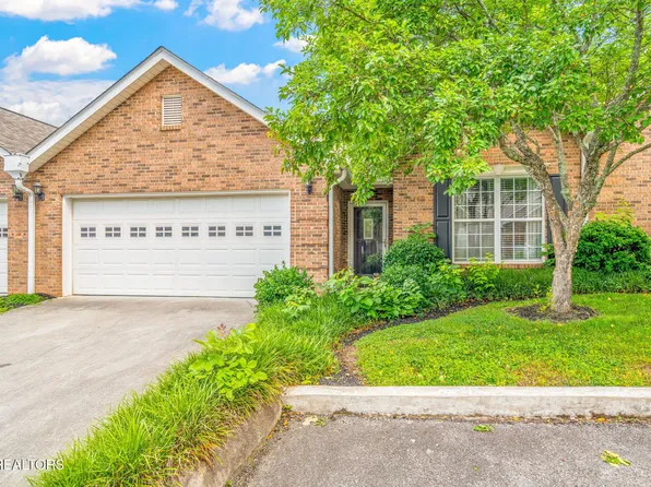 3249 Mountain Spring Way, Knoxville, TN 37917