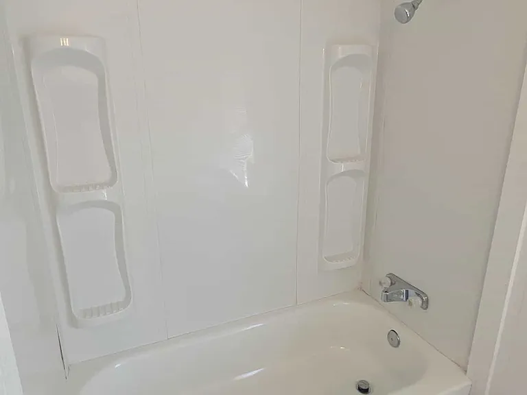 133 Erie St — Photo 5