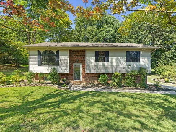 105 Comer Dr, Madisonville, KY 42431
