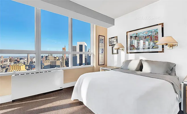 Sold by Engel & Völkers New York City | media 16