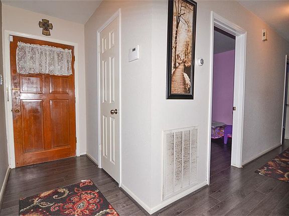 2nd image of 19757 Irenell Dr