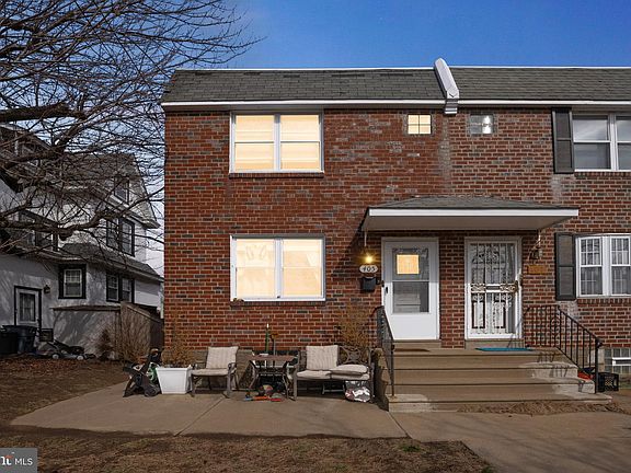 2nd image of 405 Borbeck Ave
