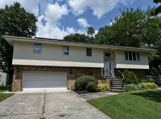 14 Grace Ct, Township Of Washington, NJ 07676