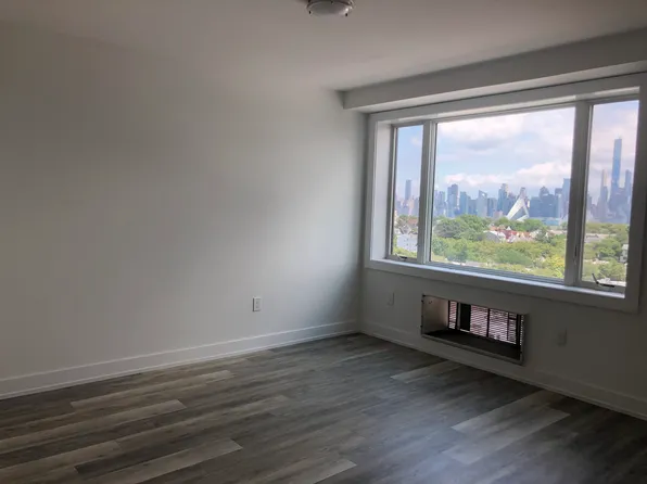 115 37th Street image 10 of 15