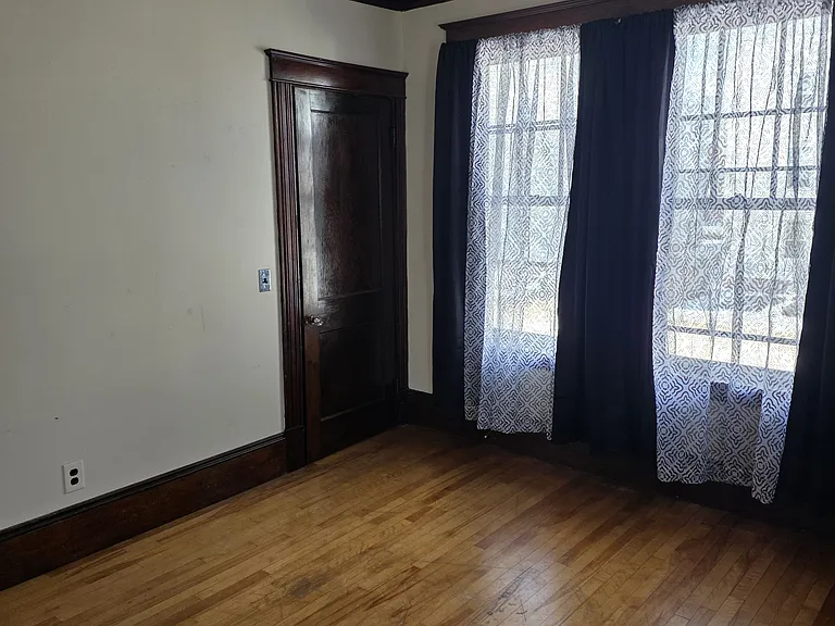 98 Wood St #3 — Photo 25