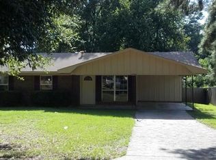 10633 Parkwood Dr, Bastrop, LA 71220