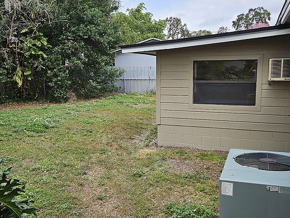5th image of 4308 Blonigen Ave