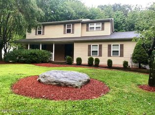 567 Hillside Dr, Hazle Township, PA 18202