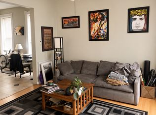 1430 W Wellington Ave APT 1F, Chicago, IL 60657
