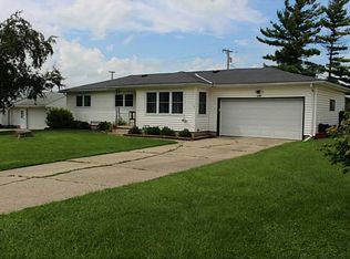 818 Crescent Dr, Urbana, OH 43078