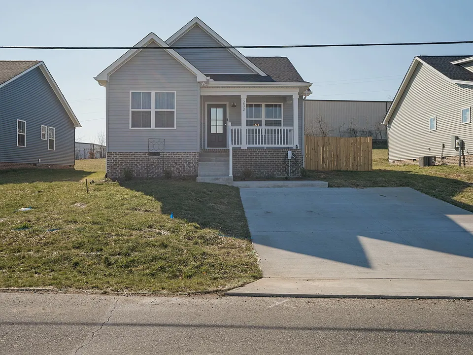 232 Elder Dr