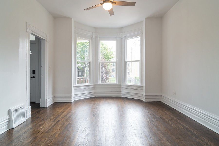 1st image of 1714 N Whipple St #1
