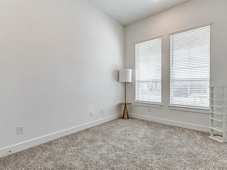 21110 Garden Palm Dr — Photo 12