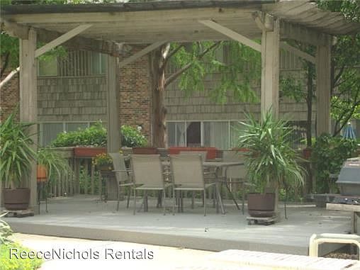 1st image of 8718 Metcalf Ave APT 203
