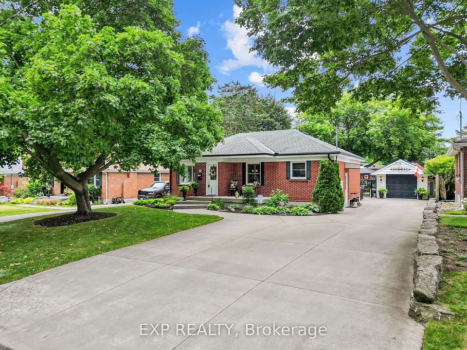 1st image of 71 Marianna Dr