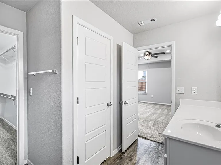 6808 SW Pilgrim Rd — Photo 11