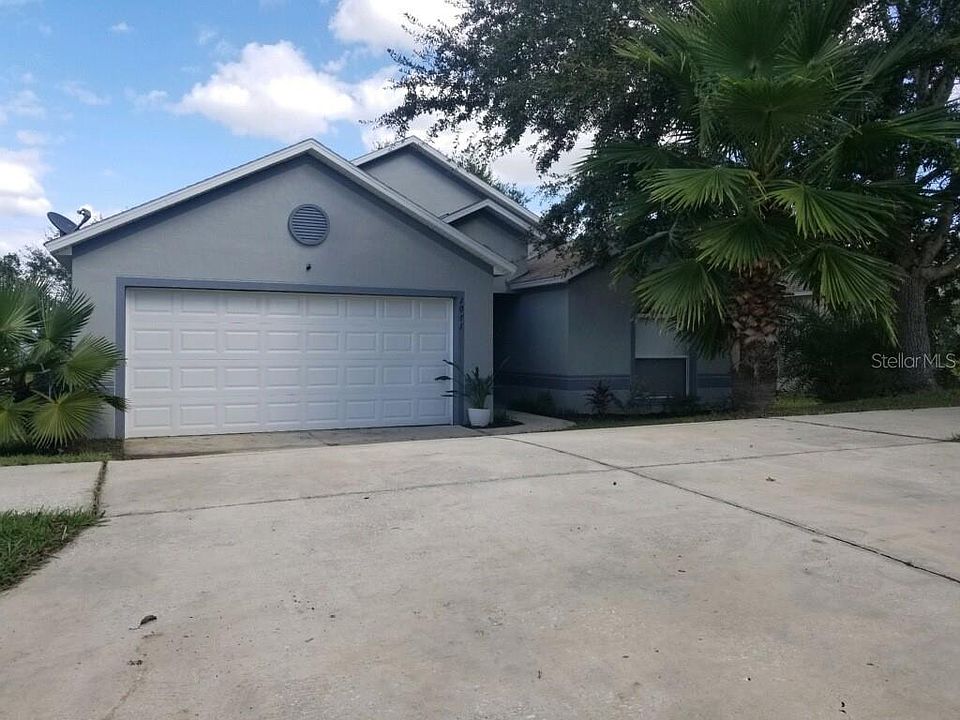 1st image of 1071 Bluegrass Dr