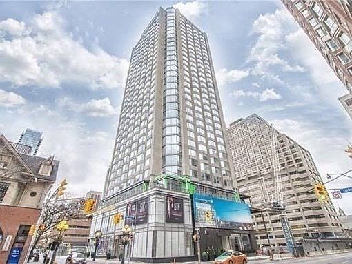 1st image of 155 Yorkville Ave #1501