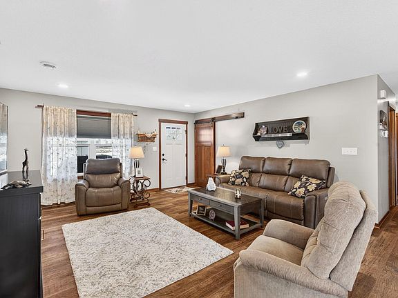 5th image of 5363 Solstice Pl NW