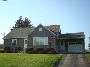 18 Sunset Dr, Norwich, NY 13815