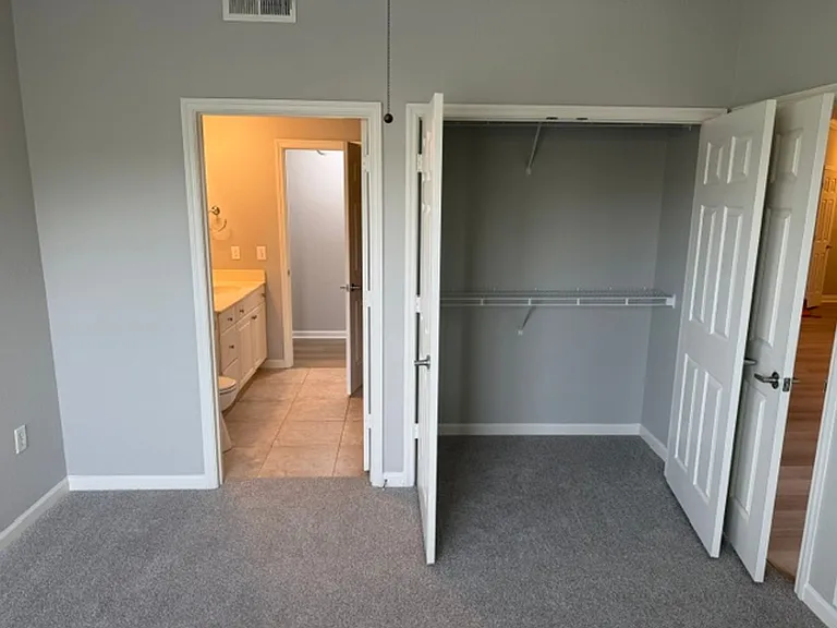 8359 Gate Pkwy W #1735 — Photo 11