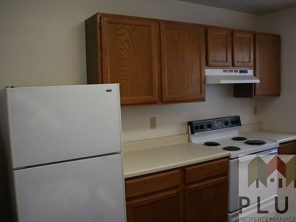 1st image of 720 Turner St APT A