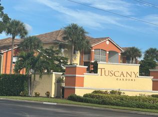 6481 Aragon Way APT 103, Fort Myers, FL 33966