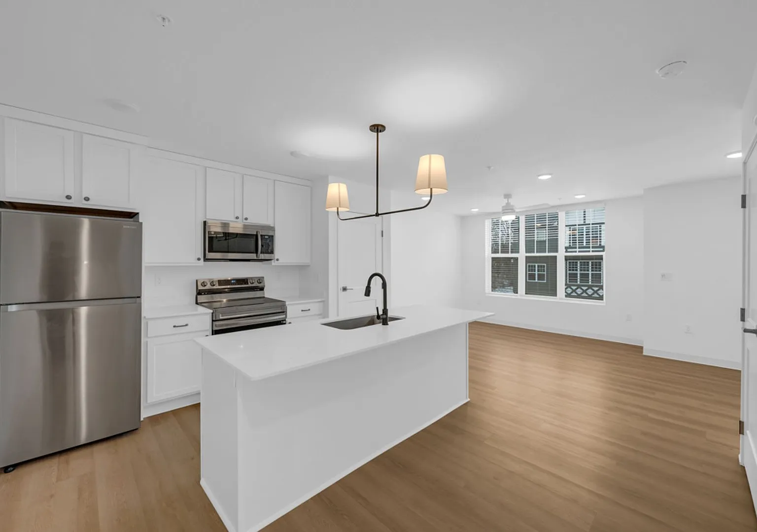 Launch Townhomes — Photo 2