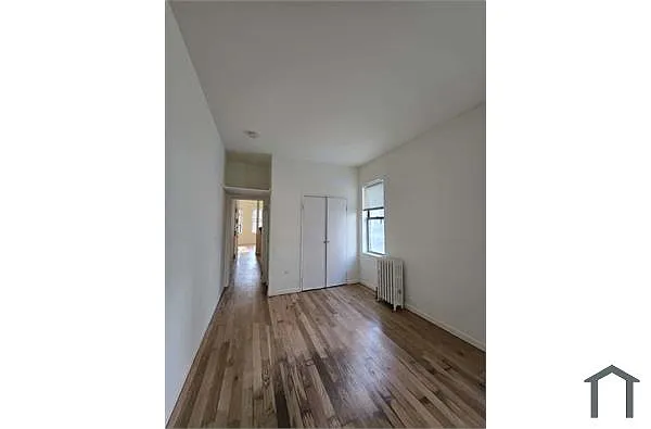 Building Photo - 15 Lawrence St #1B