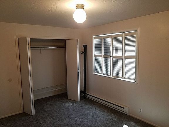 4th image of 2916 Plumtree Dr #1B