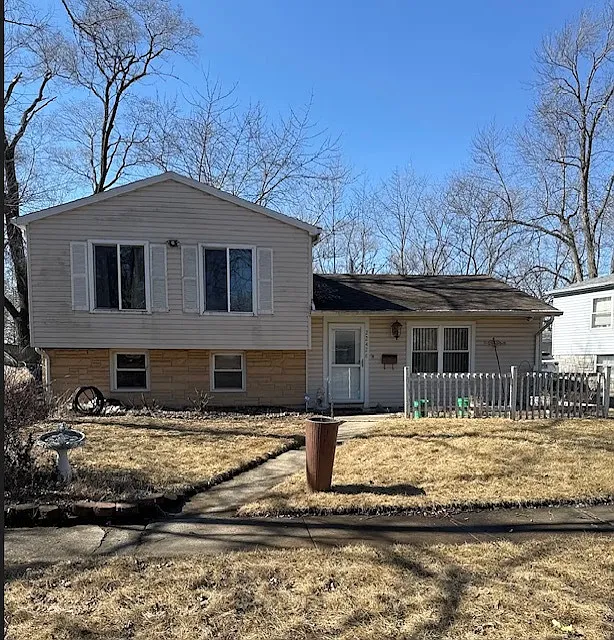 22428 Jeffrey Ave photo 1