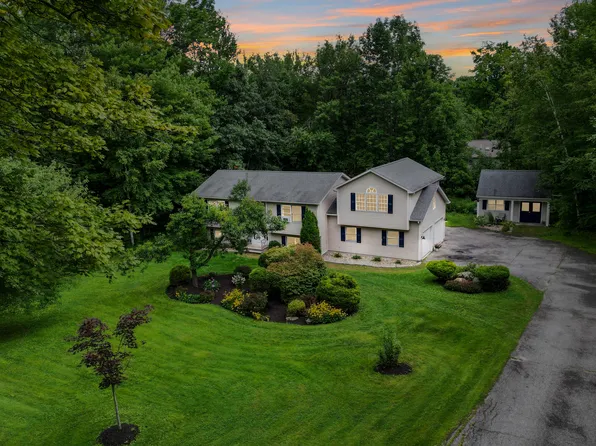 124 Fairway Drive, Auburn, ME 04210